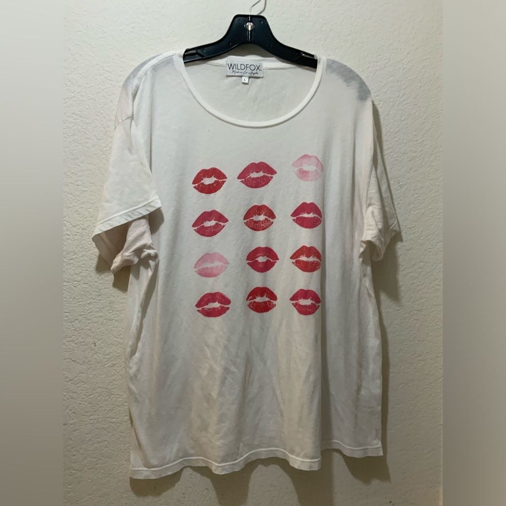 Wildfox Hot Kisses white top size L